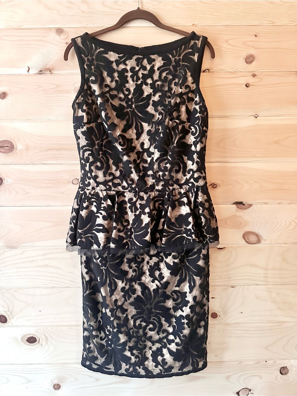 Tadashi Shoji Black Embroidered Lace Peplum Dress Nude Sheath Sz 6 LBD